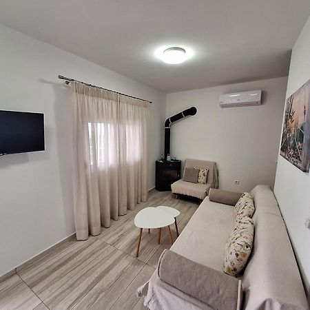 Villa Irini - Cretan Luxury Villa With Amazing View Paraspori  外观 照片