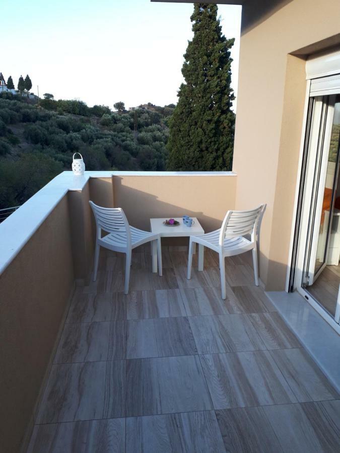 Villa Irini - Cretan Luxury Villa With Amazing View Paraspori  外观 照片